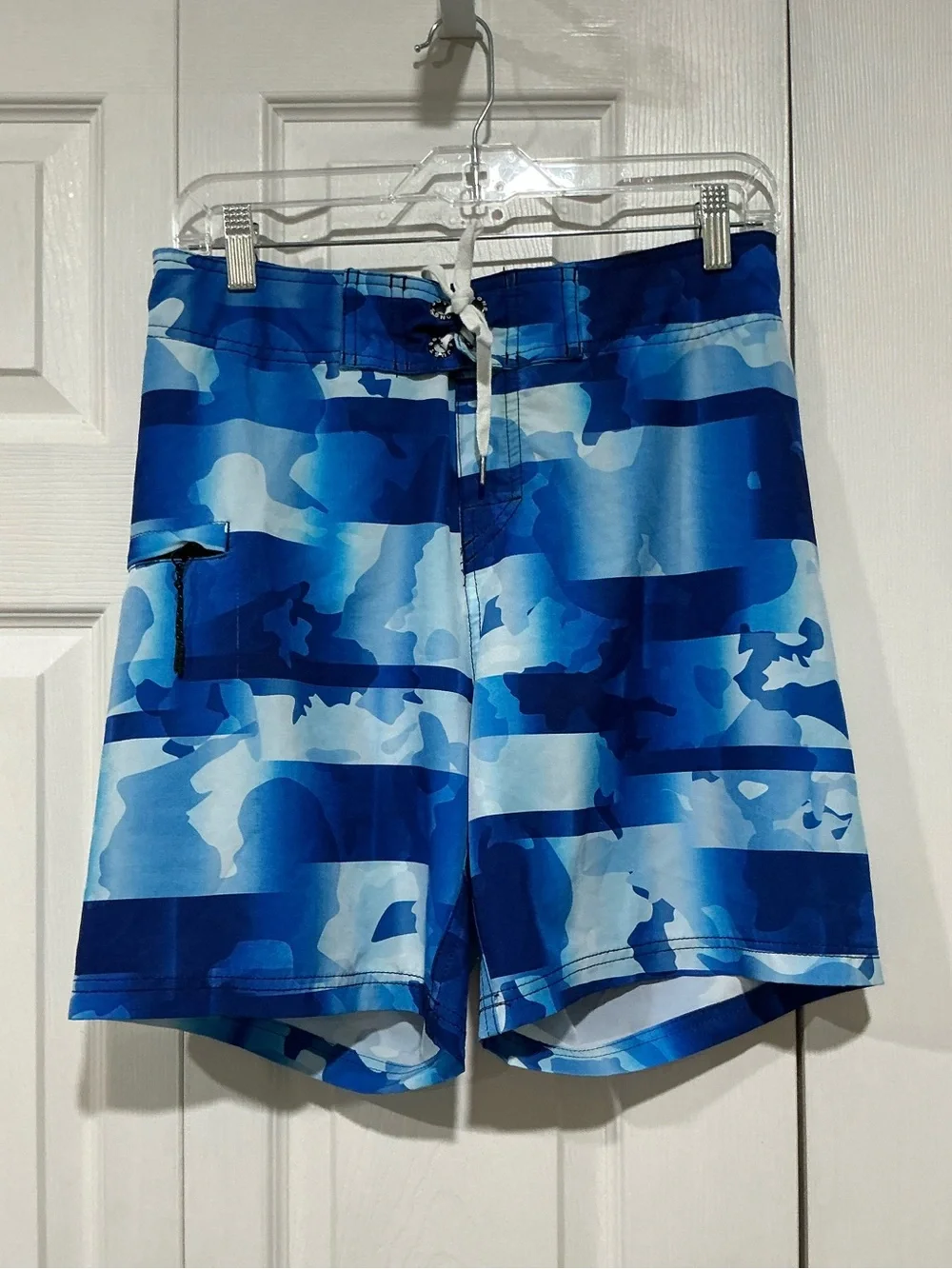 💙 Just Bones Boardwear Men’s Blue and White Board Shorts - 30 (01287)